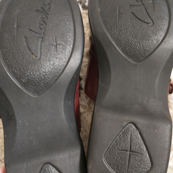 Clarks Leather Slip On 9 - Picture 5 of 7